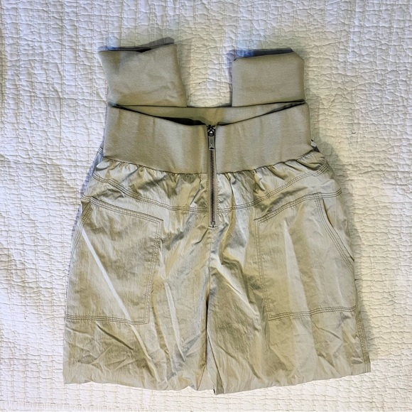 Free People Movement “On the Road” nylon pants - Picture 2 of 4